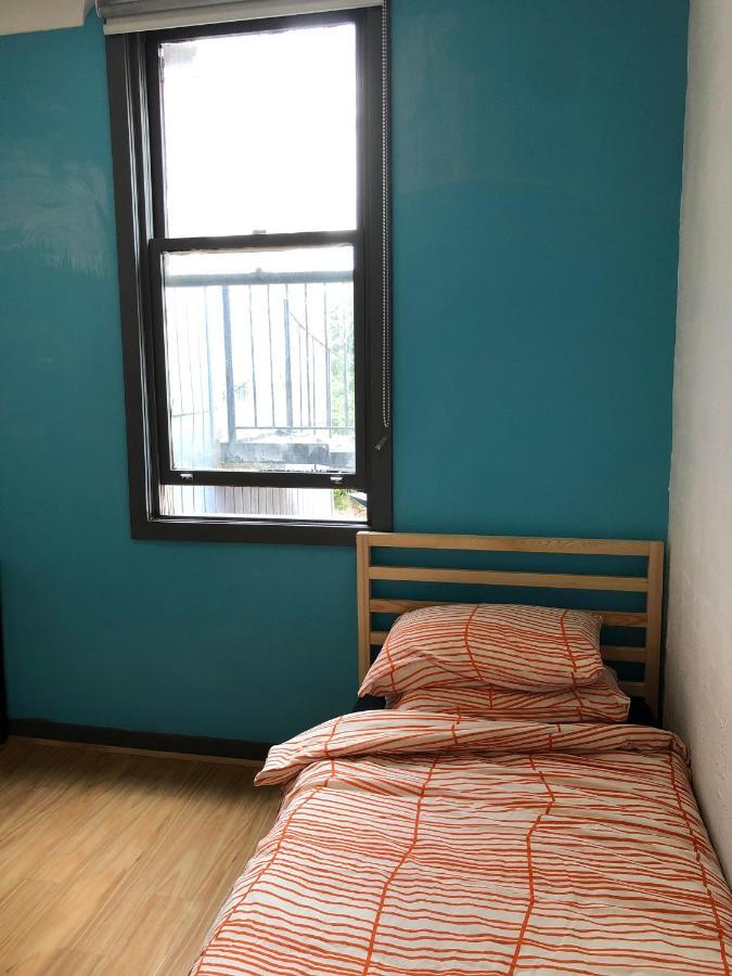 South Yarra Hostel Мельбурн Экстерьер фото
